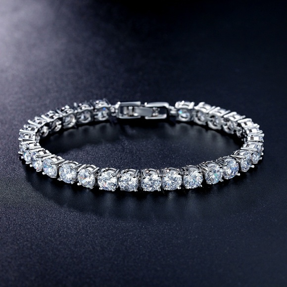🎉HP🎉 🔥Sale🔥 Cubic Zirconia Tennis Bracelet - Picture 6 of 8
